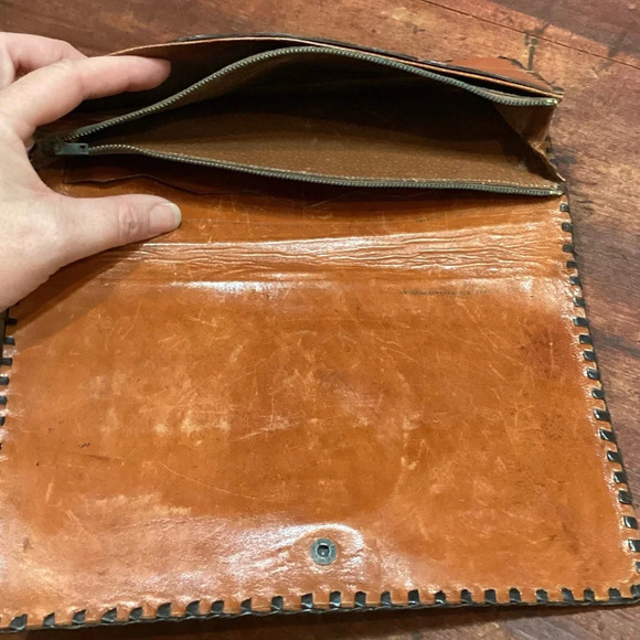 Antique Hand Tooled Leather Mexican Clutch Purse 10”x6”x.5” - Picture 3 of 5